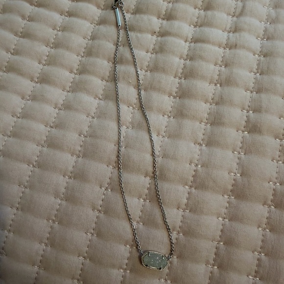 Kendra Scott Jewelry - Kendra Scott Silver Necklace with White Pendant